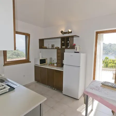 Apartment Ina